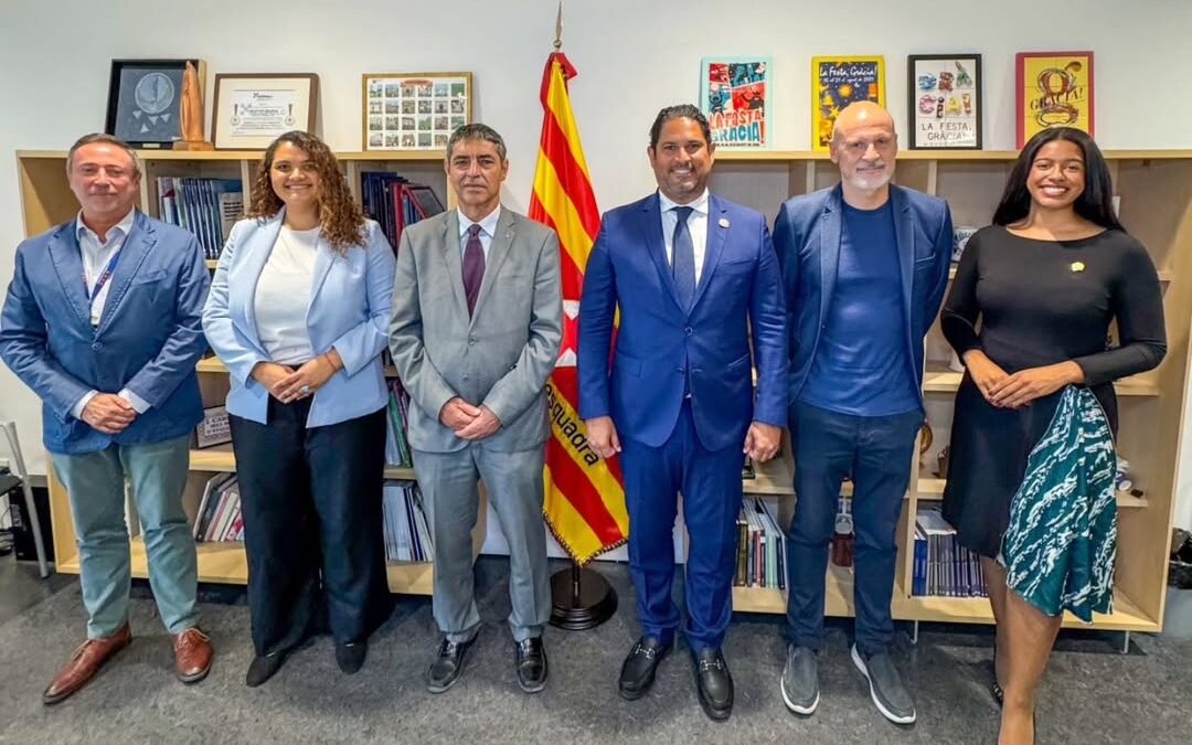El Cónsul Antonio Gómez lidera encuentro con los Mossos d’Esquadra en busca de colaboración estratégica