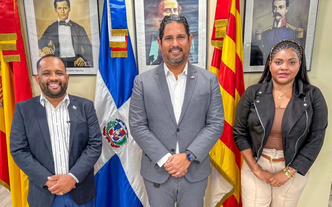 El Consulado General de la República Dominicana en Barcelona recibe la visita del Subdirector Regional del INESPRE